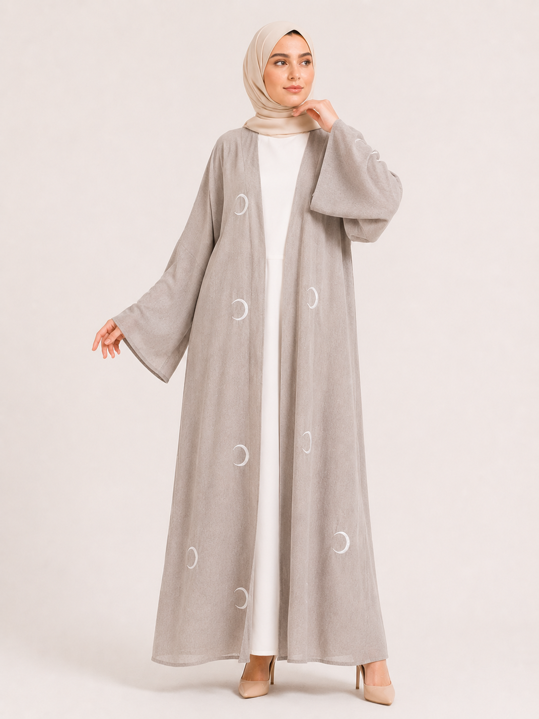 Luna Crescent Open Abaya