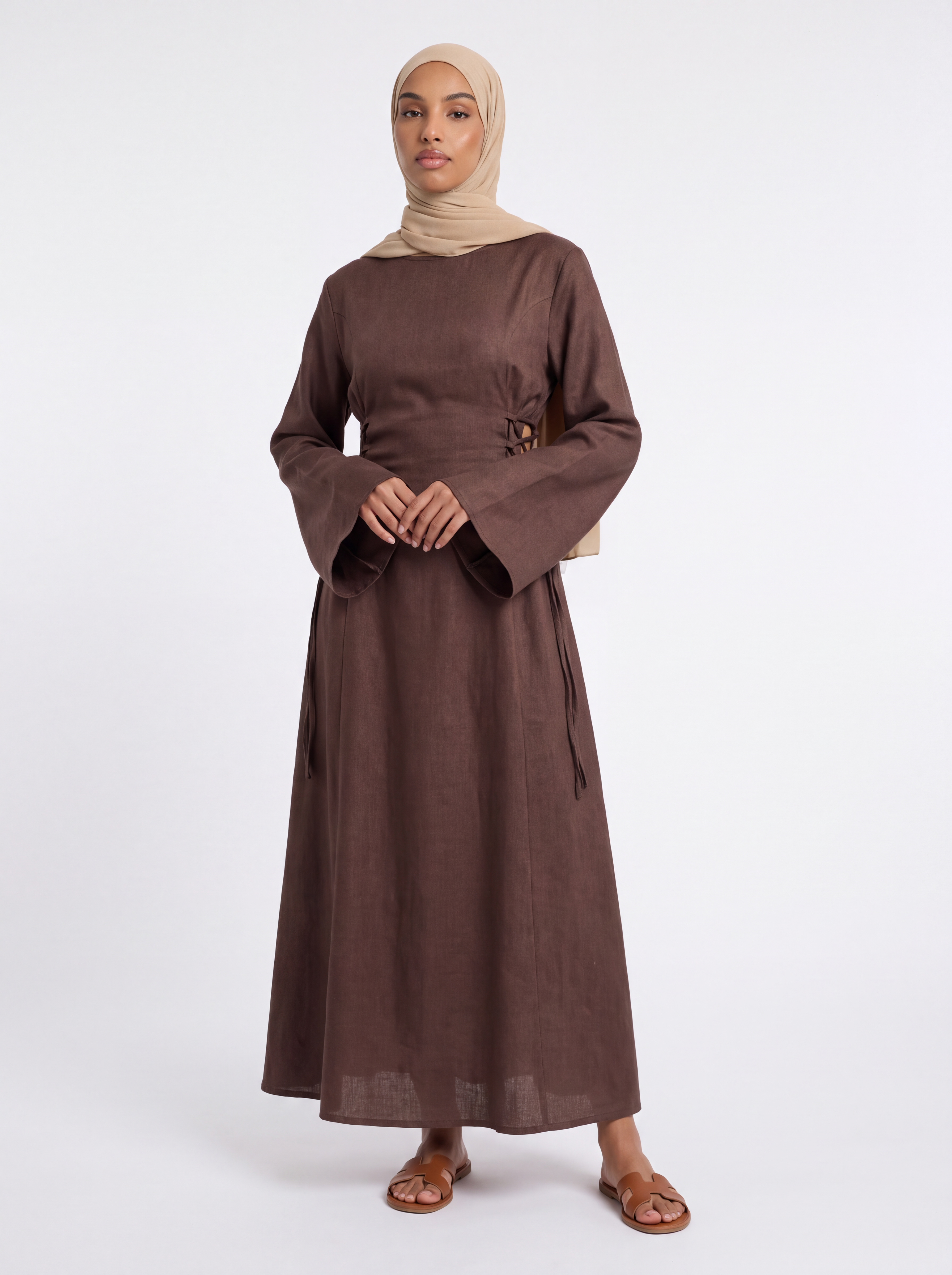 laced abaya