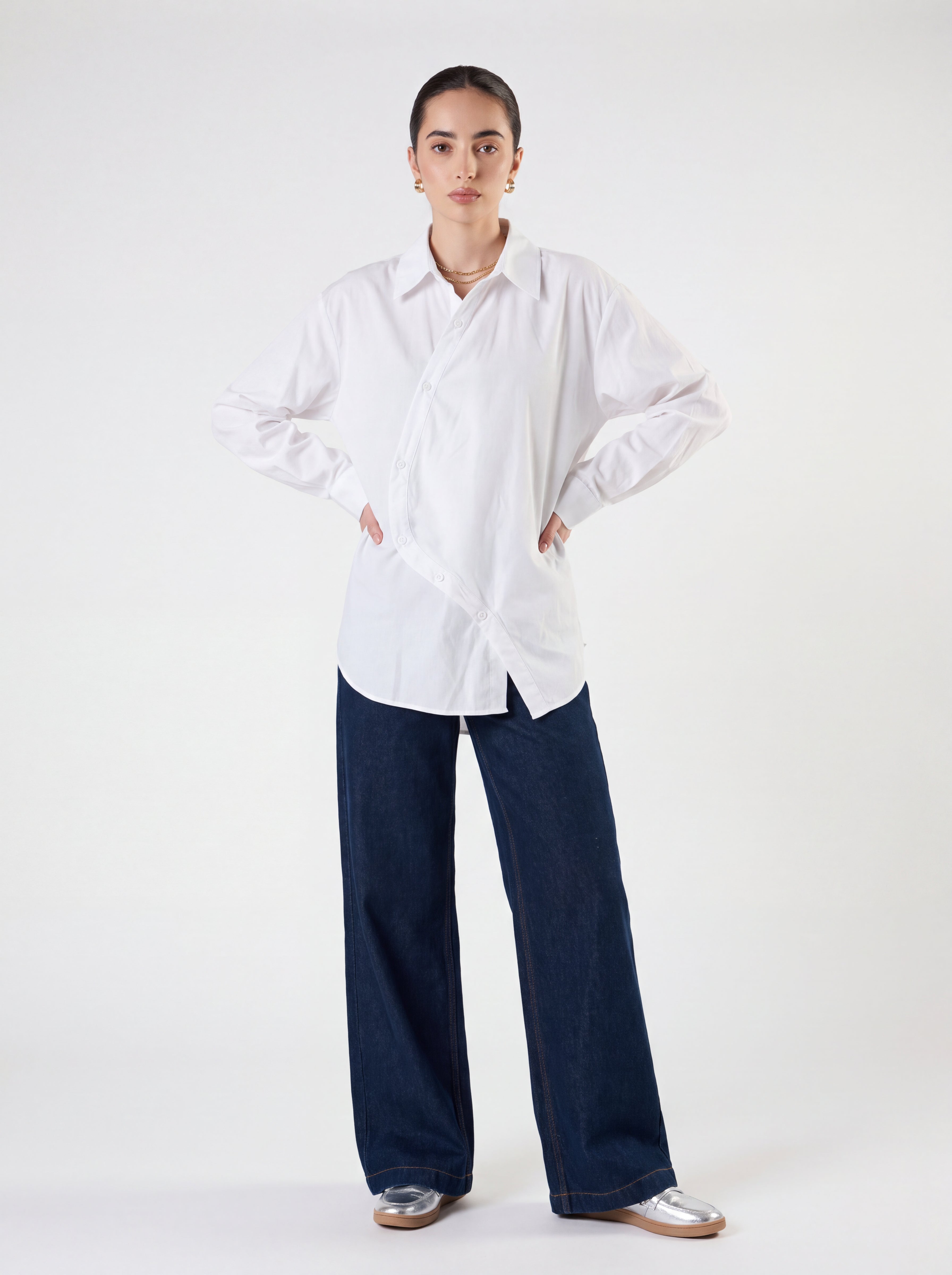 Asymmetrical Élina Shirt