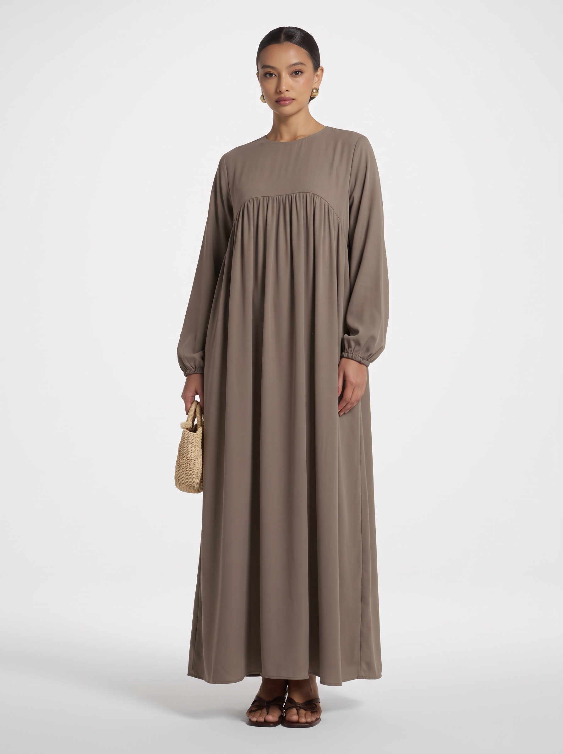 Abaya with small collar