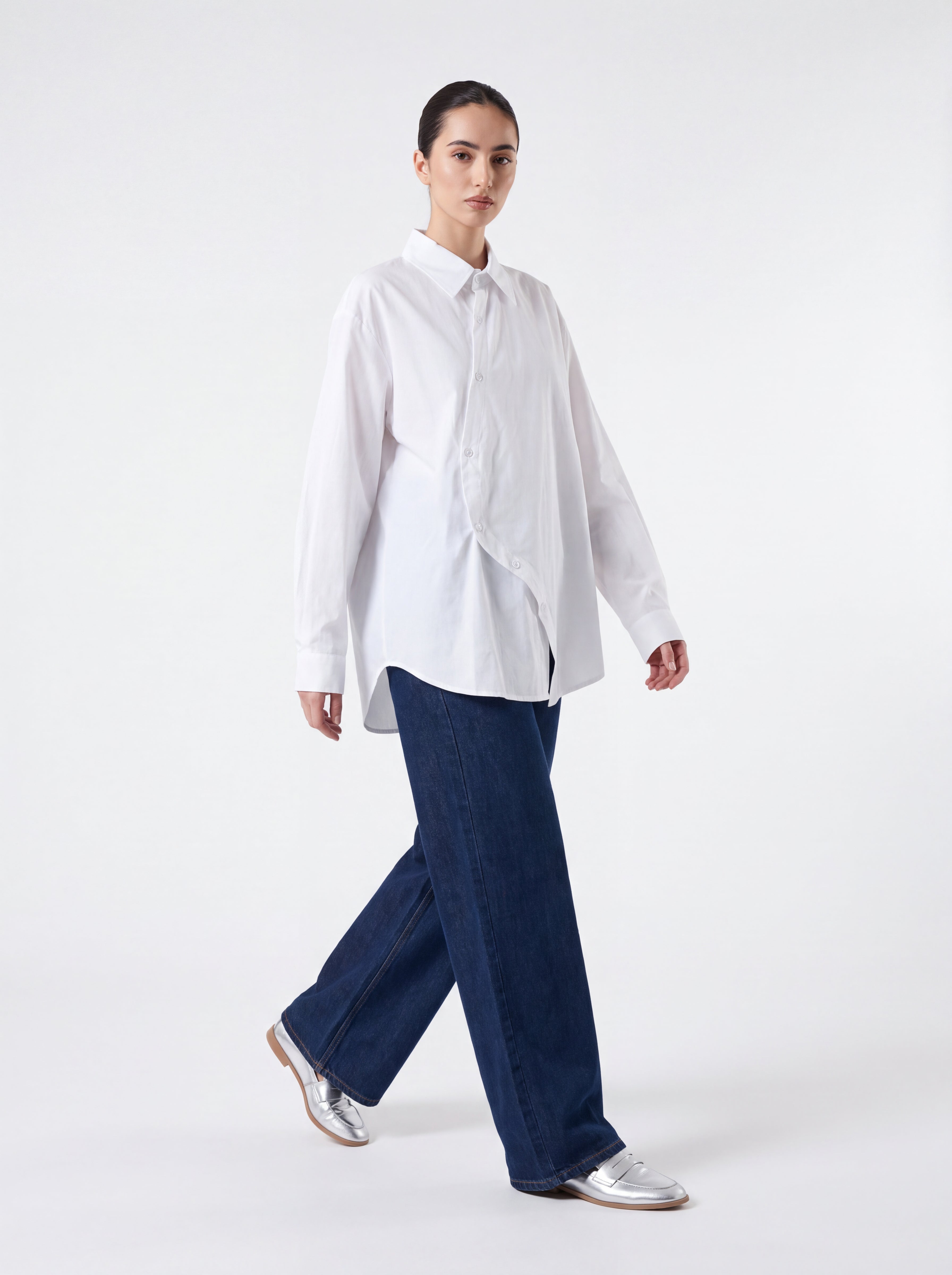Asymmetrical Élina Shirt