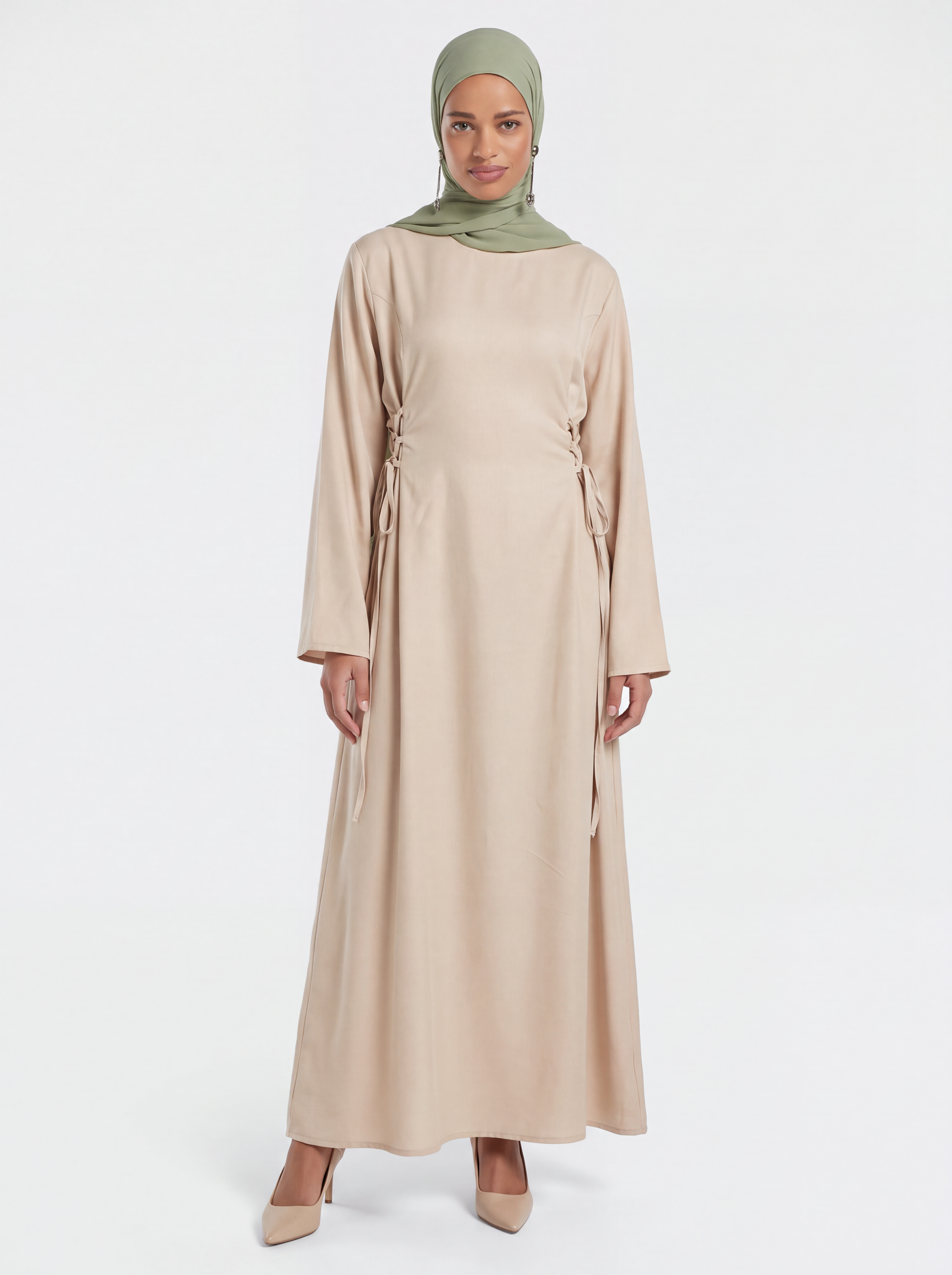 laced abaya